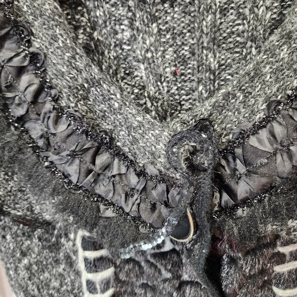 Romantic Knit Cardigan Charcoal Gray Ruffle Trim Vintage Style Button Front Size - Picture 6 of 12